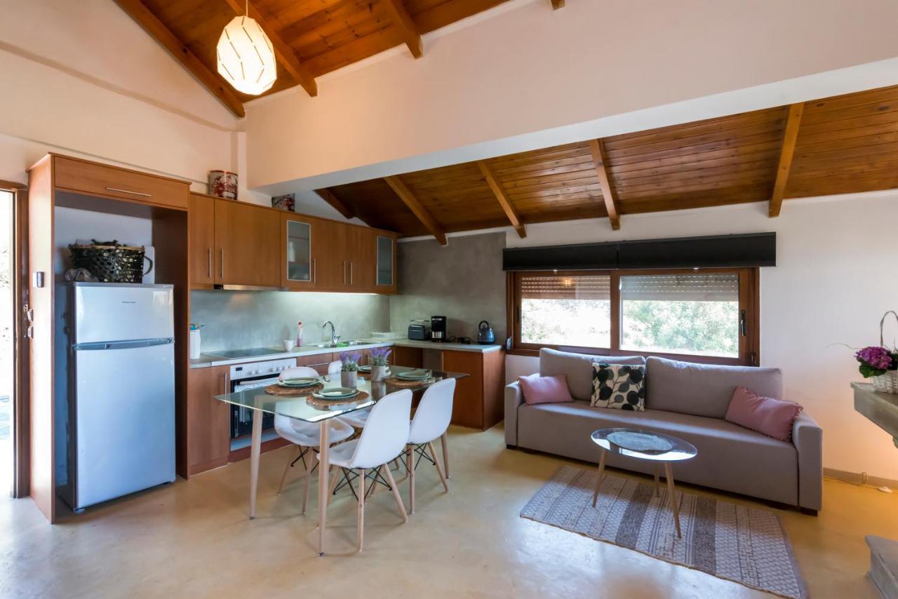Appartamento Seaside Heaven - Sunset Views Close To The Beach Kalamata Esterno foto