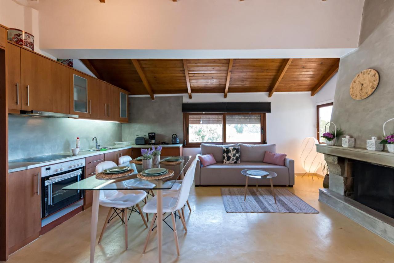 Appartamento Seaside Heaven - Sunset Views Close To The Beach Kalamata Esterno foto