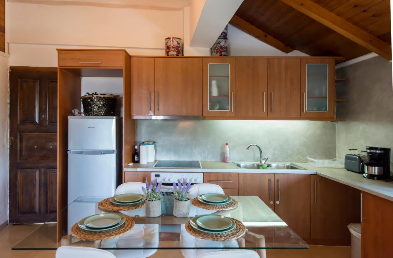 Appartamento Seaside Heaven - Sunset Views Close To The Beach Kalamata Esterno foto