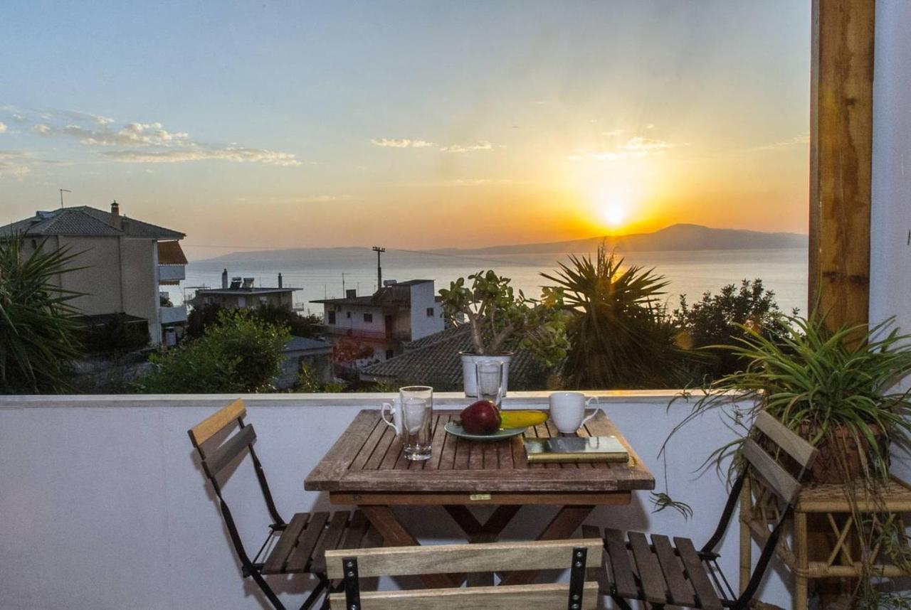 Appartamento Seaside Heaven - Sunset Views Close To The Beach Kalamata Esterno foto